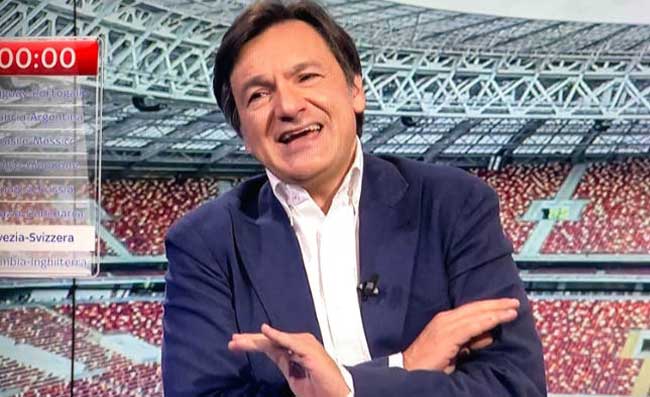 I pronostici di Caressa e Zazzaroni: “Ecco come finiranno Spezia-Napoli, Sassuolo-Milan e Inter-Sampdoria”