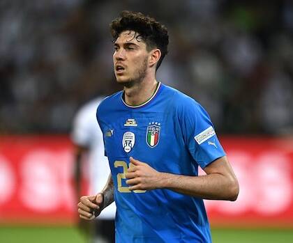 Footy Headlines anticipa il nuovo stemma della Nazionale italiana, nello stesso stile di quello della Figc