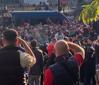 Il Telegraph: allo Stade de France i tifosi sono stati umiliati, è grazie a loro se si è evitato il peggio