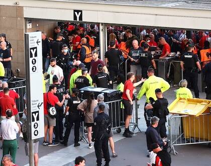 Incidenti allo Stade de France, giovedì prevista un’audizione in Senato e un sopralluogo allo stadio