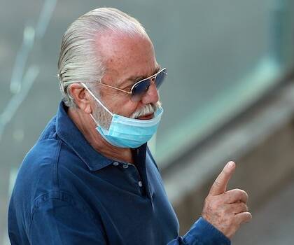 L’avvocato di De Laurentiis: «Le indagini sul trasferimento di Osimhen un atto dovuto, il Napoli non rischia nulla»