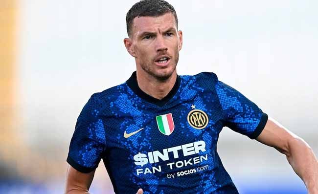 “Osimhen via? Spalletti vorrebbe Dzeko al Napoli”, circolano voci da Castel Volturno