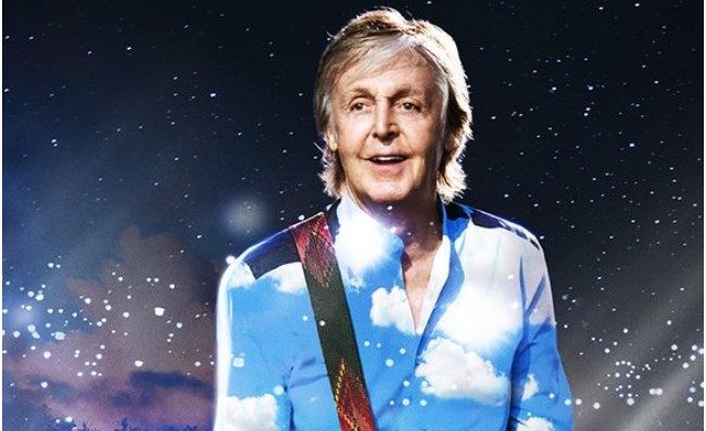 Paul McCartney compie 80 anni, l’aneddoto sulle pizze e sul tarallo a Napoli