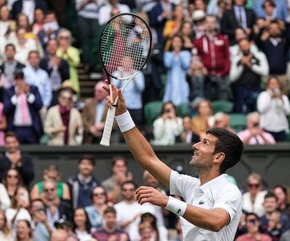 Djokovic: «Mio figlio si diverte a intimidirmi facendo il dritto di Nadal, sa che non mi piace»