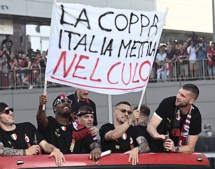 La Procura Figc e la festa scudetto Milan: Tonali multato per la maglietta con le offese all’Inter