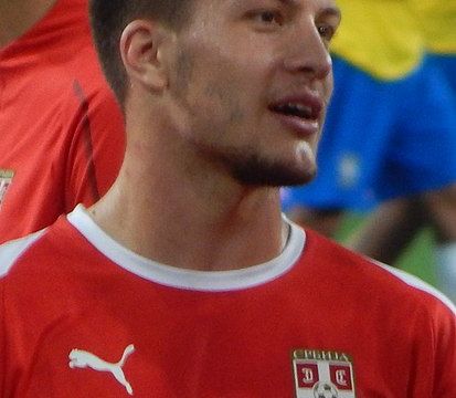 La formula mai vista prima concordata da Madrid e Fiorentina per il trasferimento di Jovic