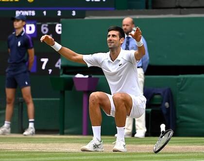 Solo SuperDjokovic poteva battere Sinner. A Wimbledon una rimonta da supereroe