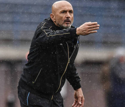 Vieri: «Al posto di Spalletti sarei preoccupato: Inter e Juve spendono, si rinforzano, il Napoli è fermo»