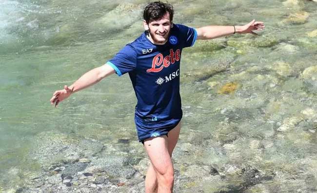 Cappella: “Napoli, devo fare una scommessa su Kvarateskhelia. Olivera a mezzo servizio”