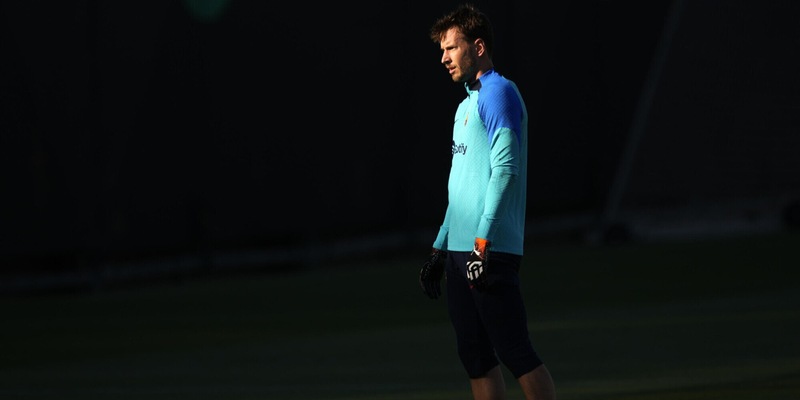 “Il portiere Neto è stato offerto al Napoli”