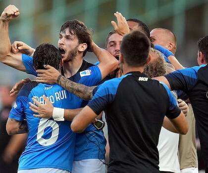 La Gazzetta e il sorteggio Champions: una grande occasione per il Napoli 