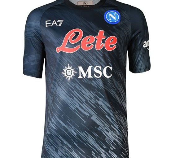 Napoli, ecco la terza maglia: lo sponsor Lete ancora in rosso