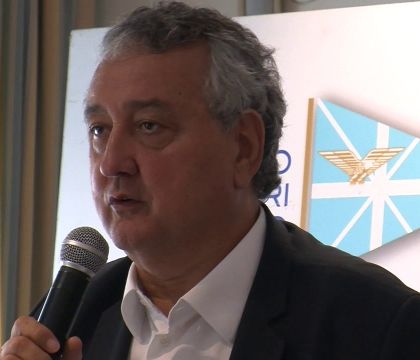 Federnuoto, sospeso il presidente Barelli per “indagine su presunti illeciti”