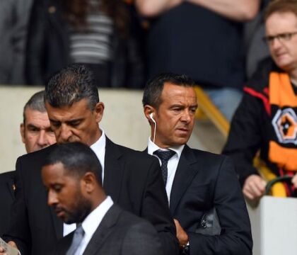 Il New York Times: «Il calcio di Raiola e Mendes sta finendo, ora comandano le agenzie-multinazionali»