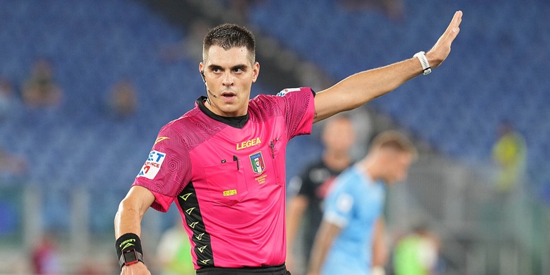 Moviola Lazio-Napoli: Sozza si perde. Lazzari-rigore, Milinkovic rischia