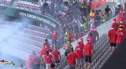 Nizza-Colonia, gravi scontri tra ultras. Sette feriti, due gravi (VIDEO)