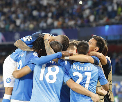 Rangers-Napoli: «Sono in corso discussioni con Uefa e Polizia, ma al momento la partita si gioca»