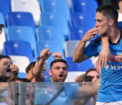Raspadori, i quotidiani concordano sul 6 e mezzo. Il Corsport gli dà 7: «Firma una vittoria troppo importante»