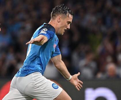 Spalletti su Zielinski: «L’anno scorso ha fatto delle partite sotto livello, però è talmente forte»
