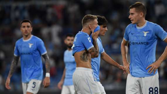 La Lazio recrimina: “Rigore su Lazzari solare, vogliamo uniformità”. La nota del responsabile degli arbitri
