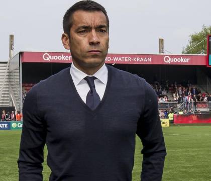van Bronckhorst: «Abbiamo giocato meglio che con l’Ajax, ma dopo il gol e l’espulsione è diventata difficile»