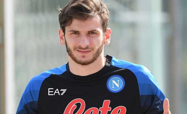 Kvaratskhelia, il calcio nel sangue: suo padre Badri ha segnato 144 gol in carriera