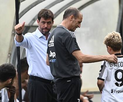 La Stampa di Elkann: quanto si può andare avanti così? Continuare con Allegri è deleterio