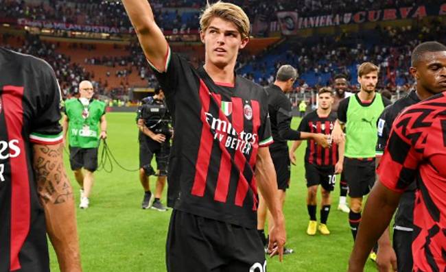 Milan, De Ketelaere è un caso: lascia il campo senza festeggiare coi compagni