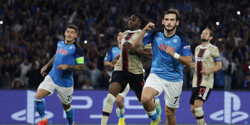 Ranking Uefa: il super Napoli continua a salire, scivola il Milan