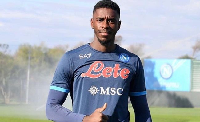 Che fine ha fatto Tuanzebe? L’ex meteora inglese del Napoli