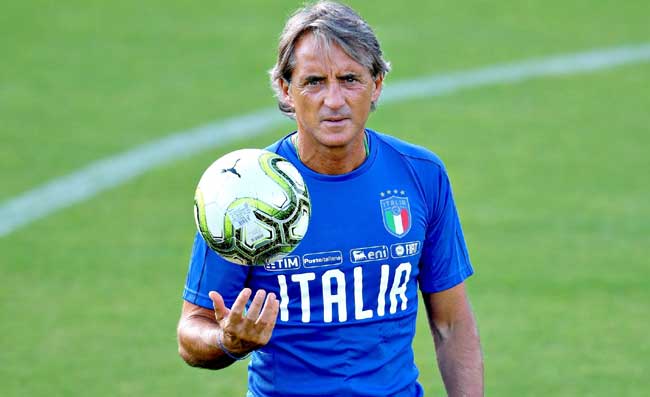 Mancini: “Raspadori, andando al Napoli è differente. Stanno facendo cose straordinarie”