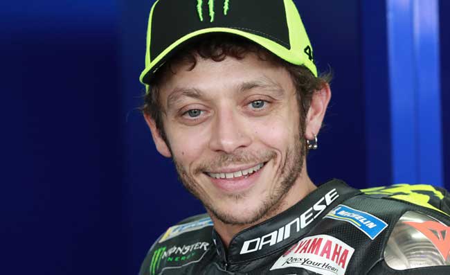 Rossi, il fratello: “Nemmeno Michael Jordan e Federer come Valentino. Tifo Roma, Totti il mio idolo”