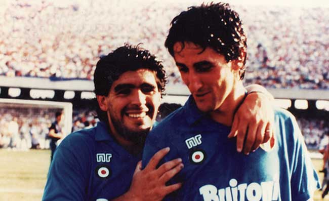“Scappati di casa?”, la risposta di De Napoli “travolge” Cassano