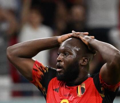 Lukaku in versione Calloni, sbaglia l’impossibile e condanna il Belgio all’eliminazione