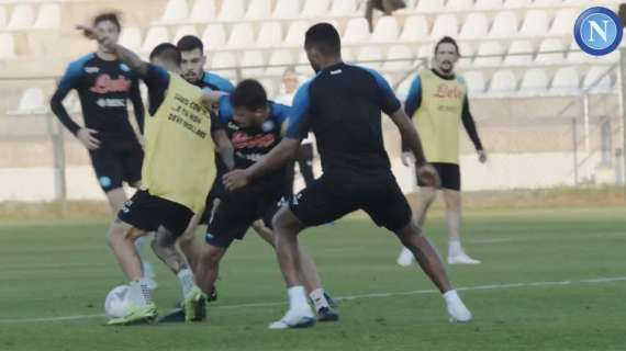VIDEO – Il Napoli si prepara al match con l’Antalyaspor: le immagini degli allenamenti