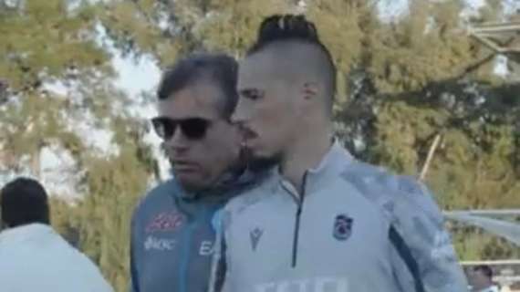 VIDEO – “Come ai vecchi tempi”, Hamsik fa visita agli azzurri ad Antalya