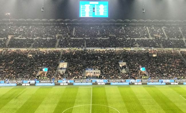 Derby Inter-Milan: la reazione del Napoli. Spalletti guarderà la partita
