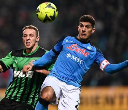 Il Napoli ufficializza una nuova maglia da gioco