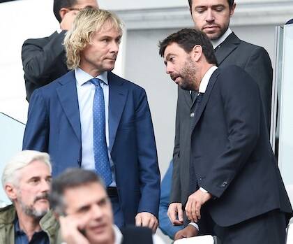 Juve, i giocatori in ansia per la penalizzazione sentono la mancanza di Agnelli e Nedved (CorSera)