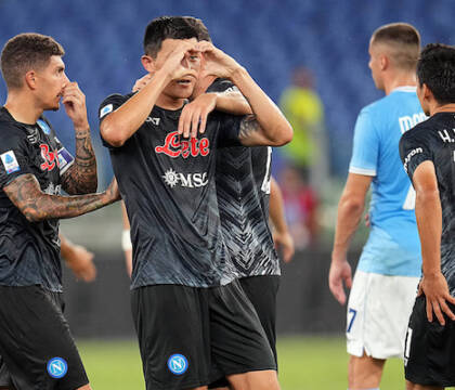 Napoli-Lazio, biglietti in vendita dalle 16. Curve a 40 euro