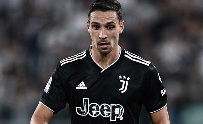 Juventus, De Sciglio insultato dai tifosi. Parla l’agente: “E’ peggio della penalizzazione”