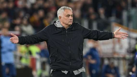 Roma, Mourinho si lamenta: “Col Napoli potevamo giocare sabato anziché domenica”