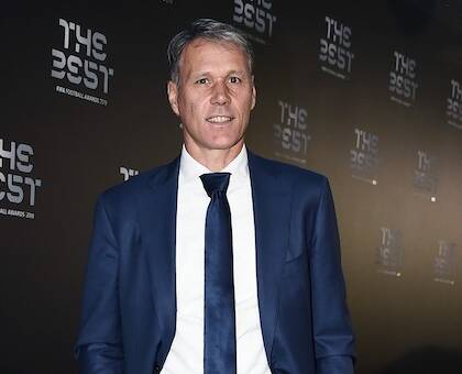 Anche van Basten incredulo al gol di Kvaratskhelia: «Non può essere vero»