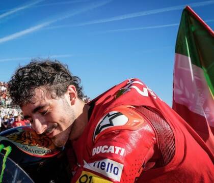 Bagnaia: «Mattarella mi ha sorpreso, si è fatto spiegare a cosa servivano tutti i bottoni della moto»