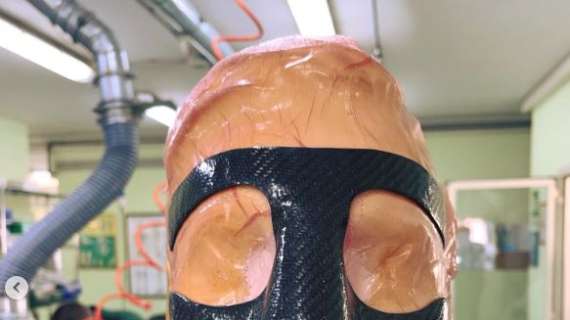 FOTO – Meret come Osimhen: ecco la maschera  con cui giocherà per un problema al naso