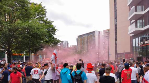 In arrivo 2500 tifosi inglesi a Napoli: allerta massima in città