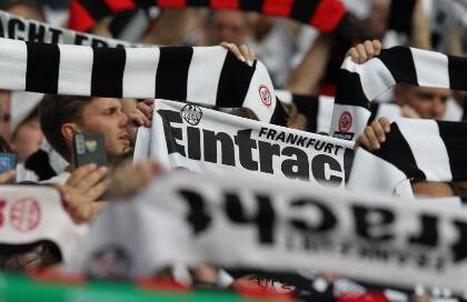 La Faz attacca l’Eintracht: “senza pugno di ferro coi tifosi, perderà il controllo della situazione”