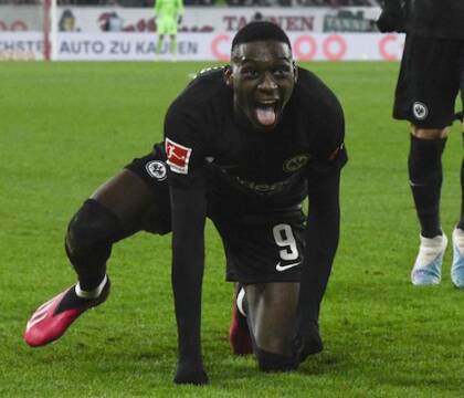 L’Eintracht pareggia 1-1 contro lo Stoccarda terzultimo in classifica