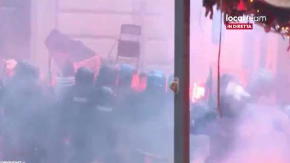 L’Eintracht giustifica i suoi tifosi: “E’ stata la rivolta che temevamo”