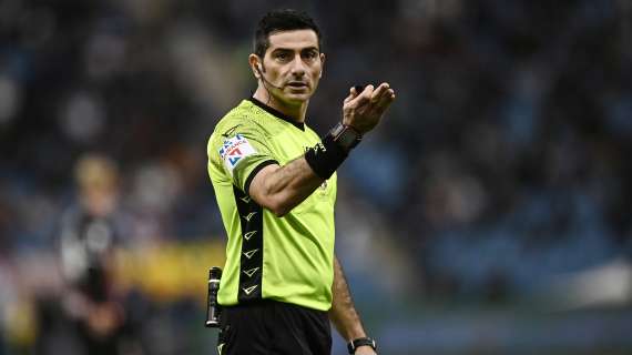 L’arbitro Maresca: “Perchè calciatori protestano quando guardiamo immagini al Var?”